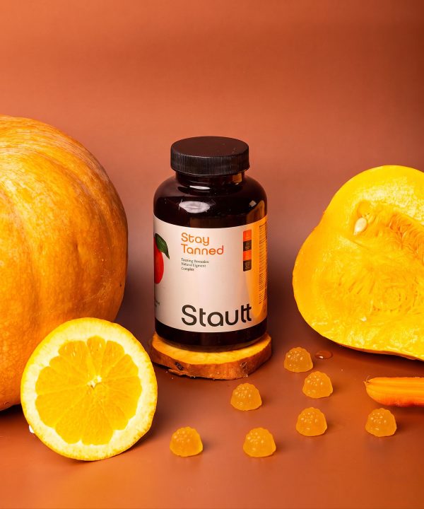 Gomas de laranja sem açúcar Stay Tanned da Stautt, frasco com citrinos | Stay Tanned sugar-free orange gummies by Stautt, bottle with citrus