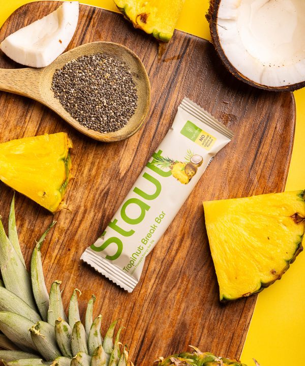 Barra nutricional de ananás e coco TropiNut Break Bar da Stautt, barra com coco e chia | TropiNut Break Bar pineapple and coconut nutrition bar by Stautt, bar with coconut and chia